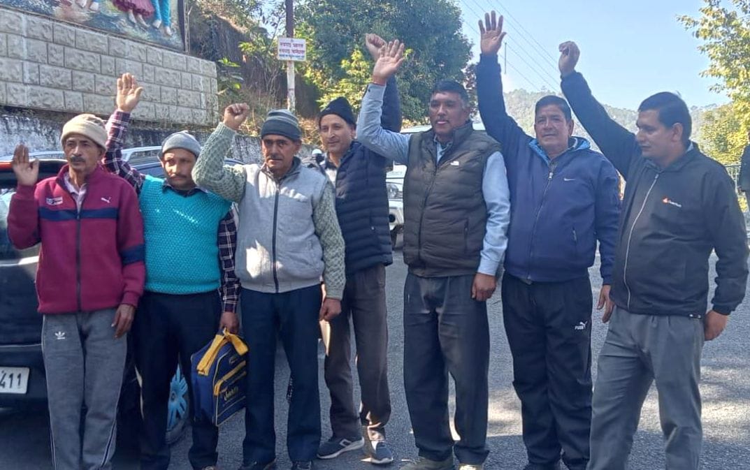 Demonstration to demand road construction