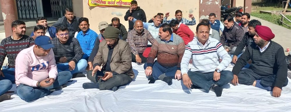 BKU Chaduni group leader Tek Chand gave support