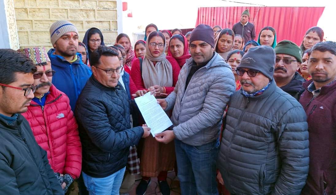 Joshimath: Displacement of disaster affected people should be done on safe land only.