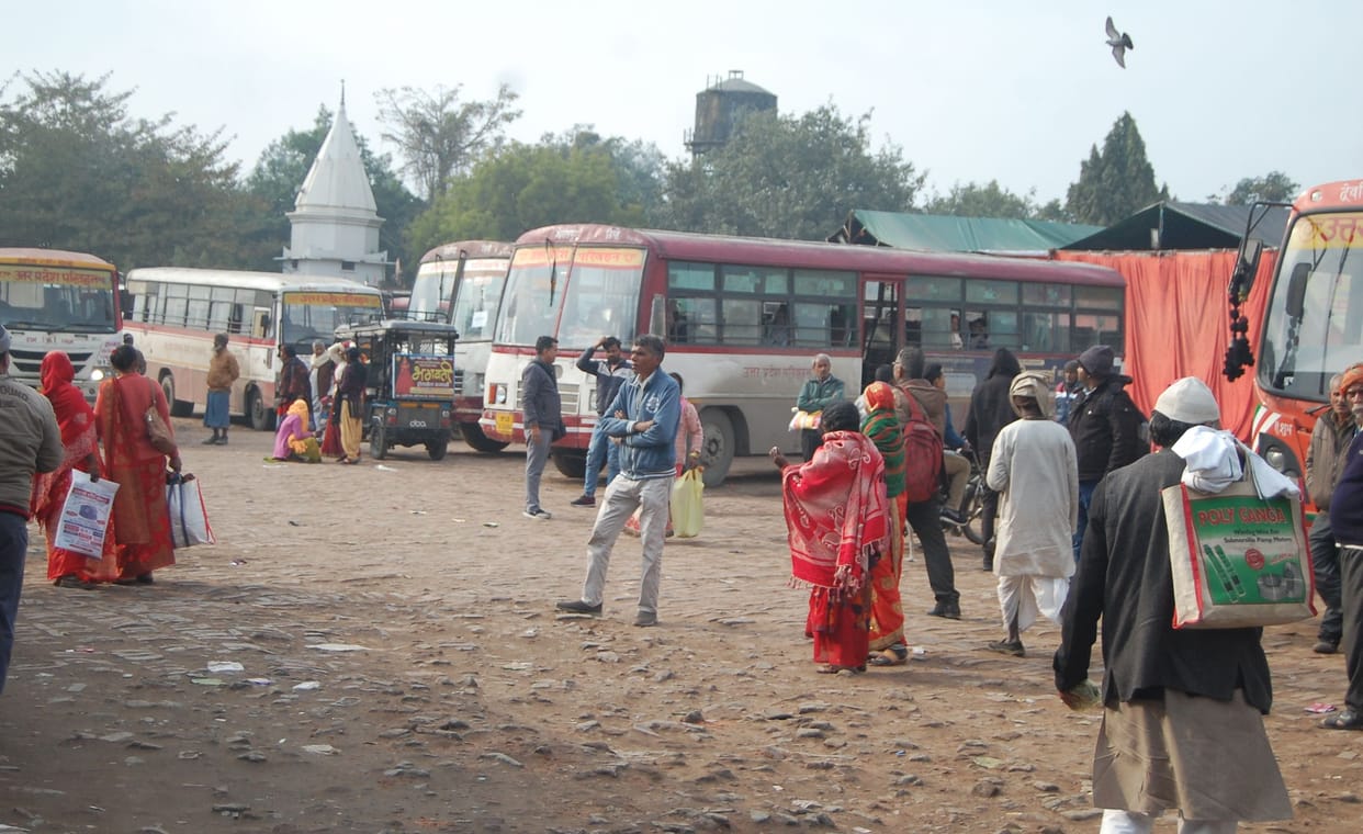 deoria bus station in bad condition