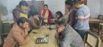 बीसलपुर के जनता इंटर कॉलेज में आयोजित शतरंज प्रतियोगिता में खेलते प्रतियोगी । संवाद