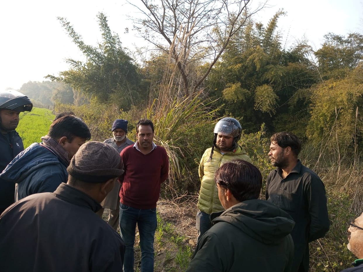 Forest and revenue team settled the dispute by measuring on Nepal border