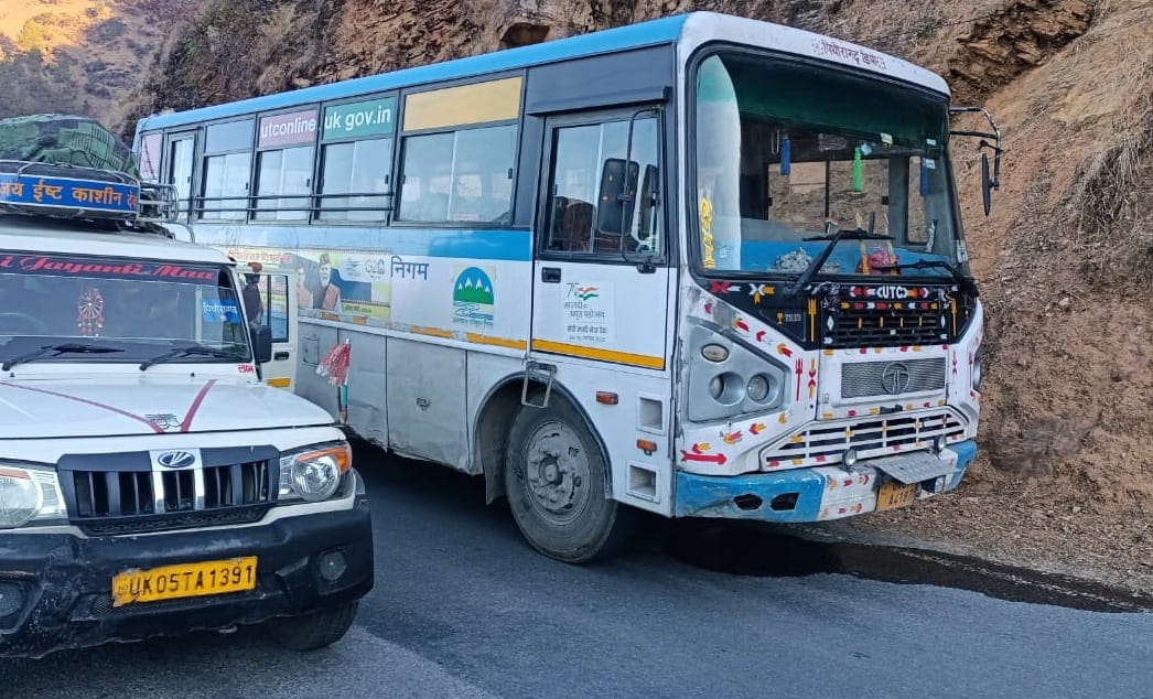 Roadways bus was filled with water and transported from Baluwakot to Paleta 74 km.