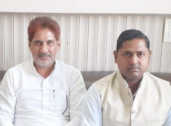Chairman of Municipal Council 8 years ago and today became a lineman