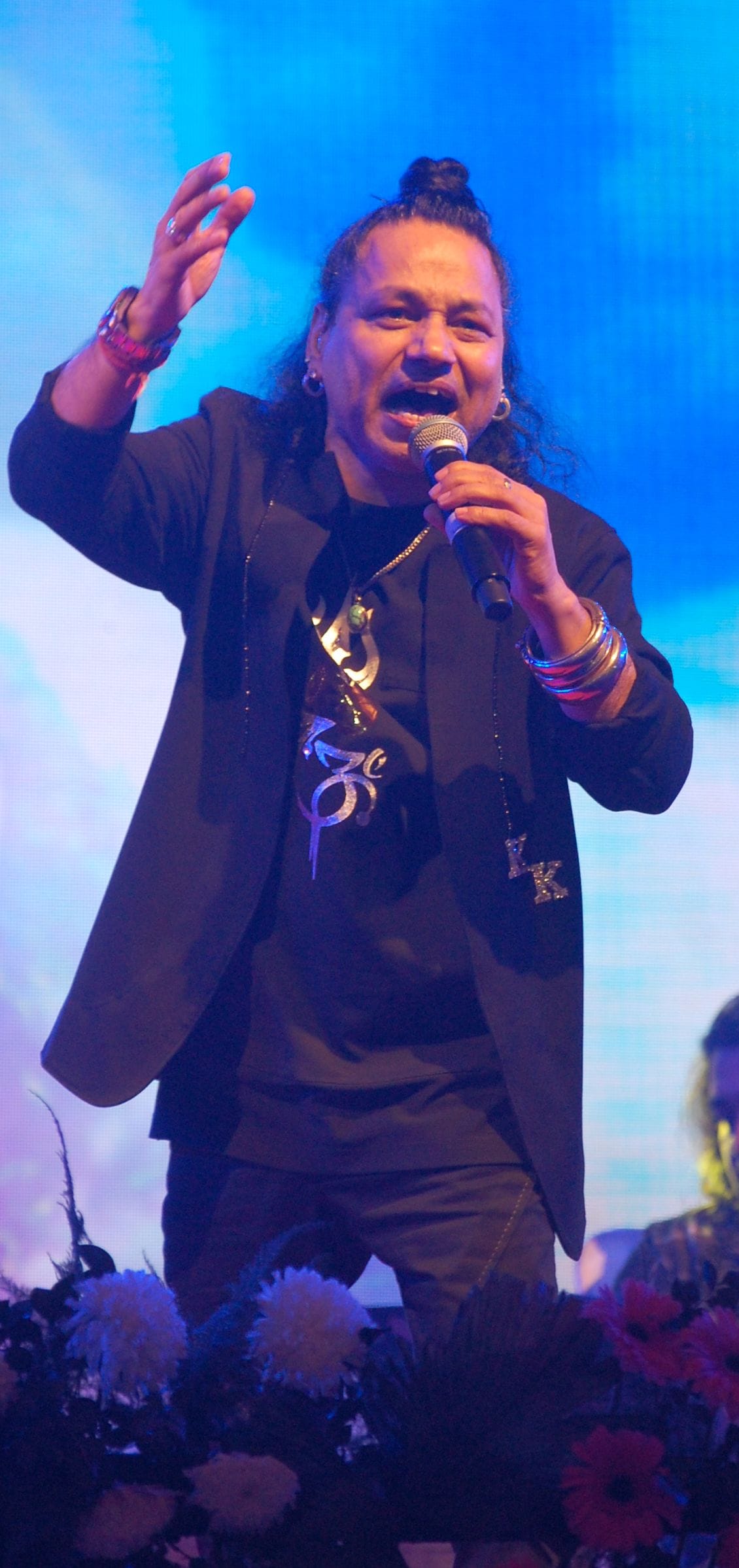 kailash kher night