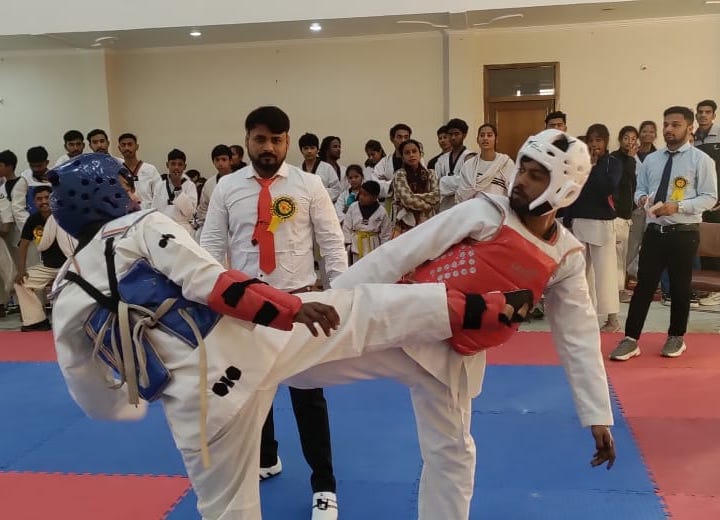 Players showed their strength in Taekwondo Championship