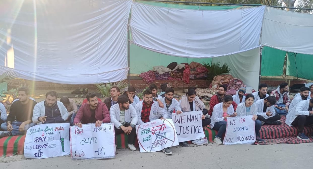 Student delegation met the committee