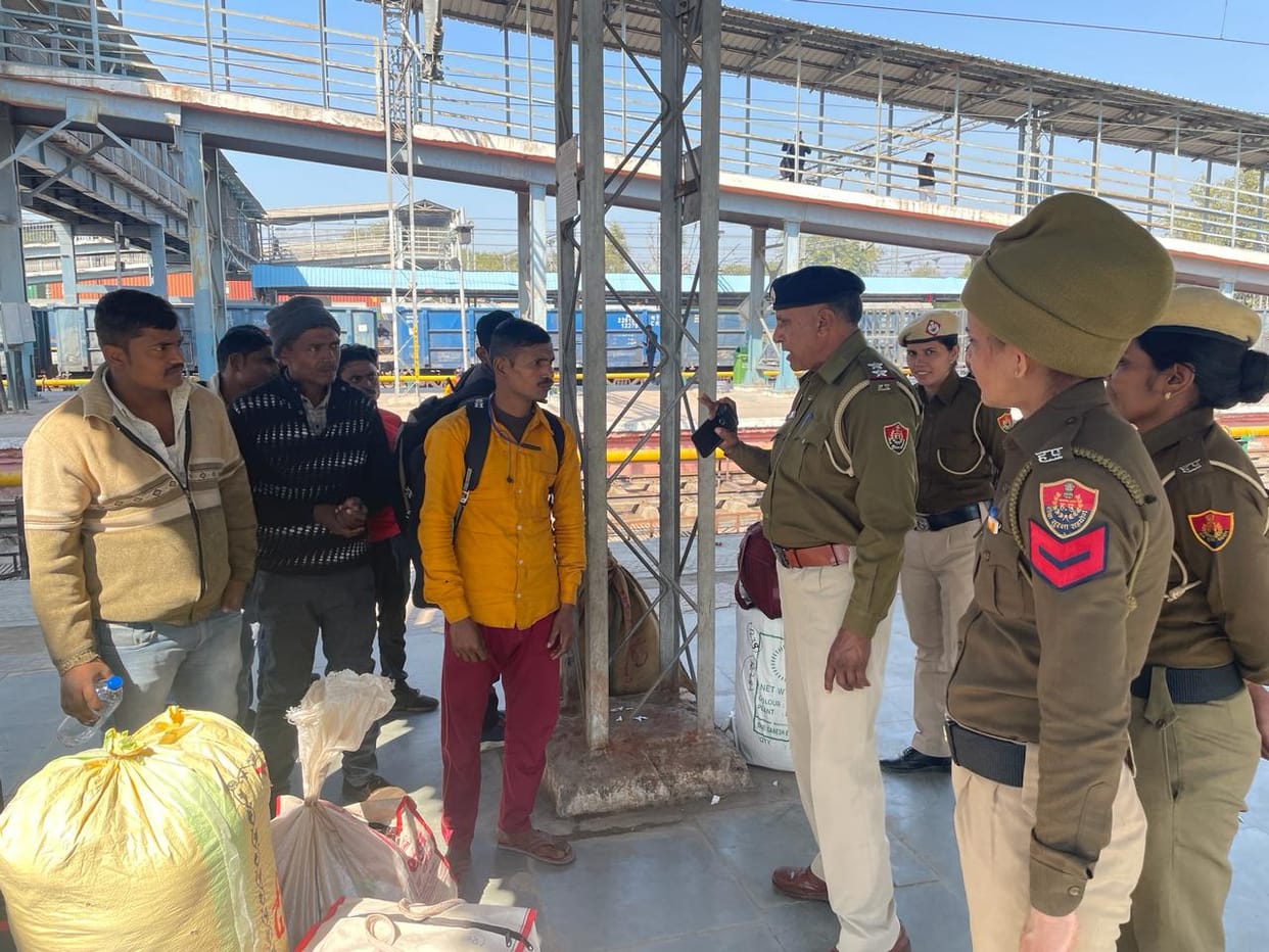 GRP made railway passengers aware to protect themselves from cyber fraud