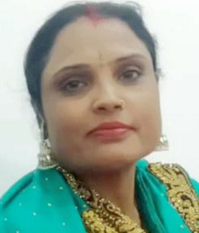 Bike collides with tempo on highway, woman dies
