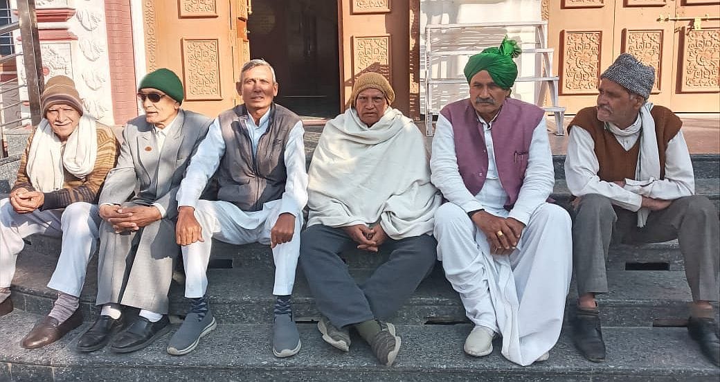 At the time of elections, the government is remembering great personalities: Kitab Singh