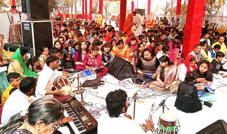 Sthapana Mahotsav Started With Shyam Nam Mehndi - Sirsa News - Sirsa ...