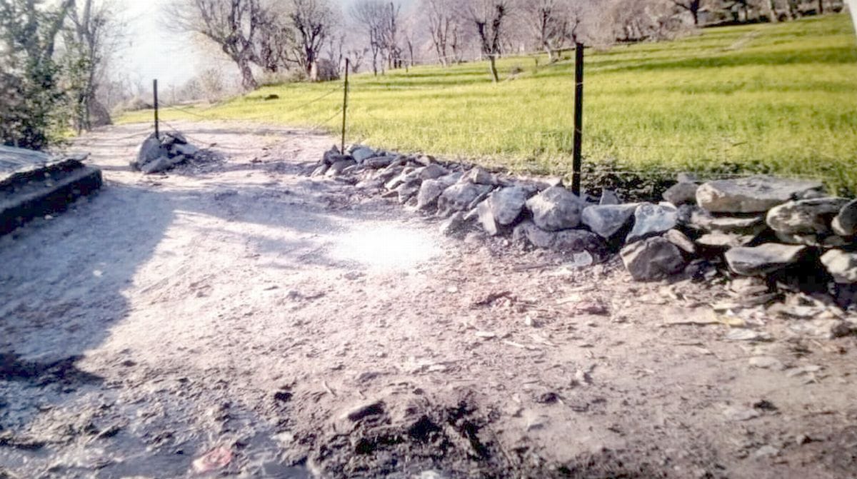 Tax is being collected from drivers by placing chains on the road