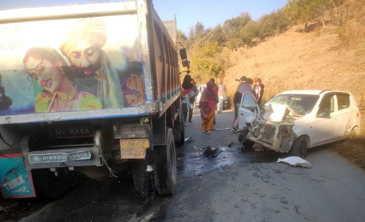 Car seriously injured due to collision with canter