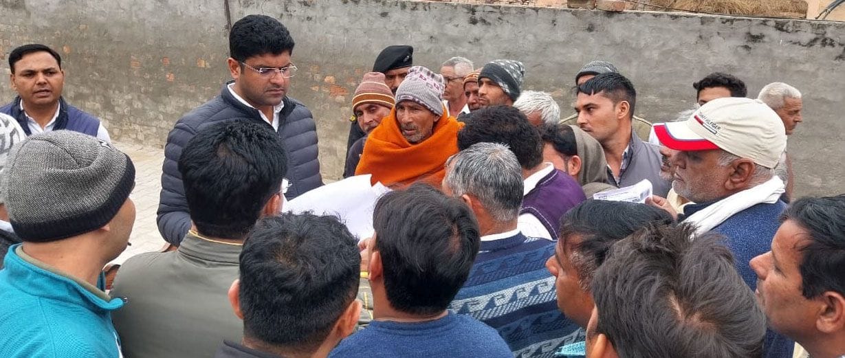 Deputy CM spent half a day in Kakardod, reached 36 places