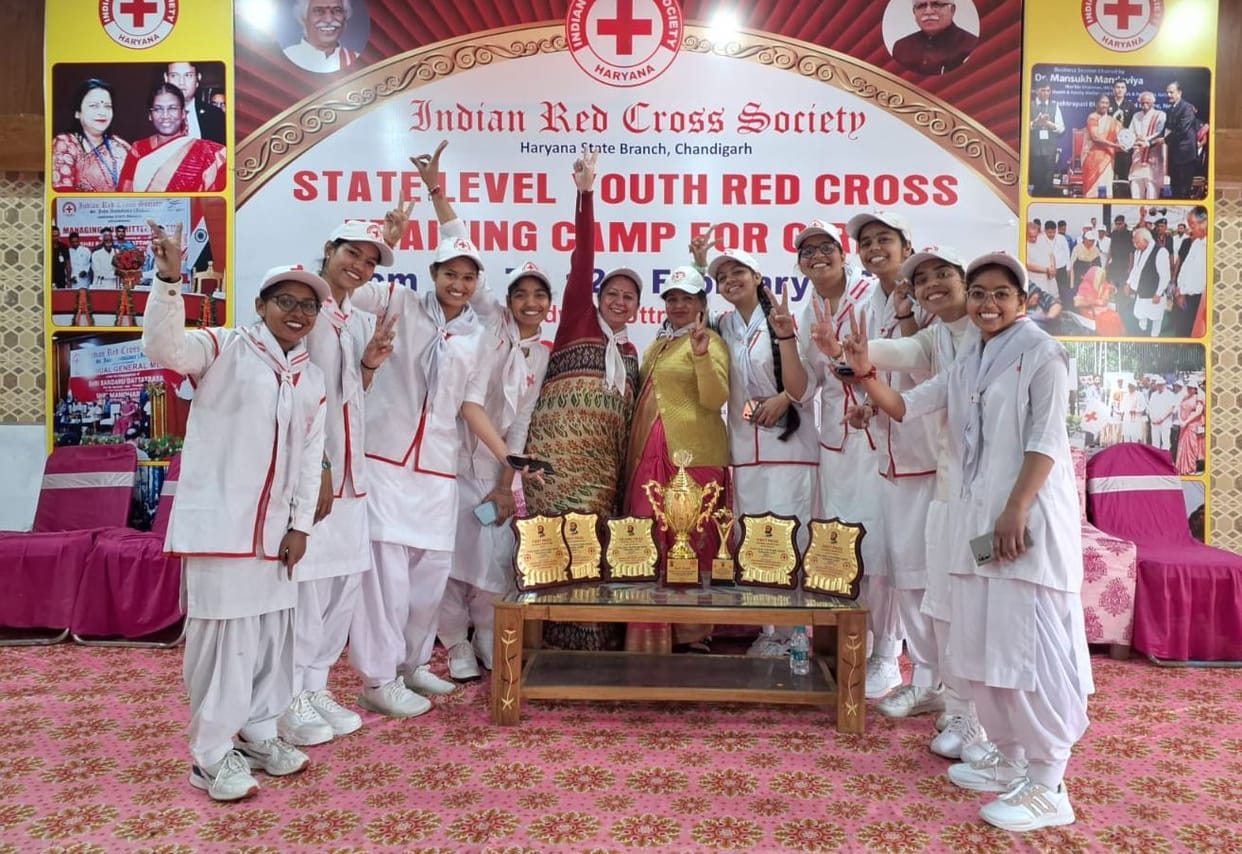 GVM won the overall trophy in the state level Youth Red Cross training camp.