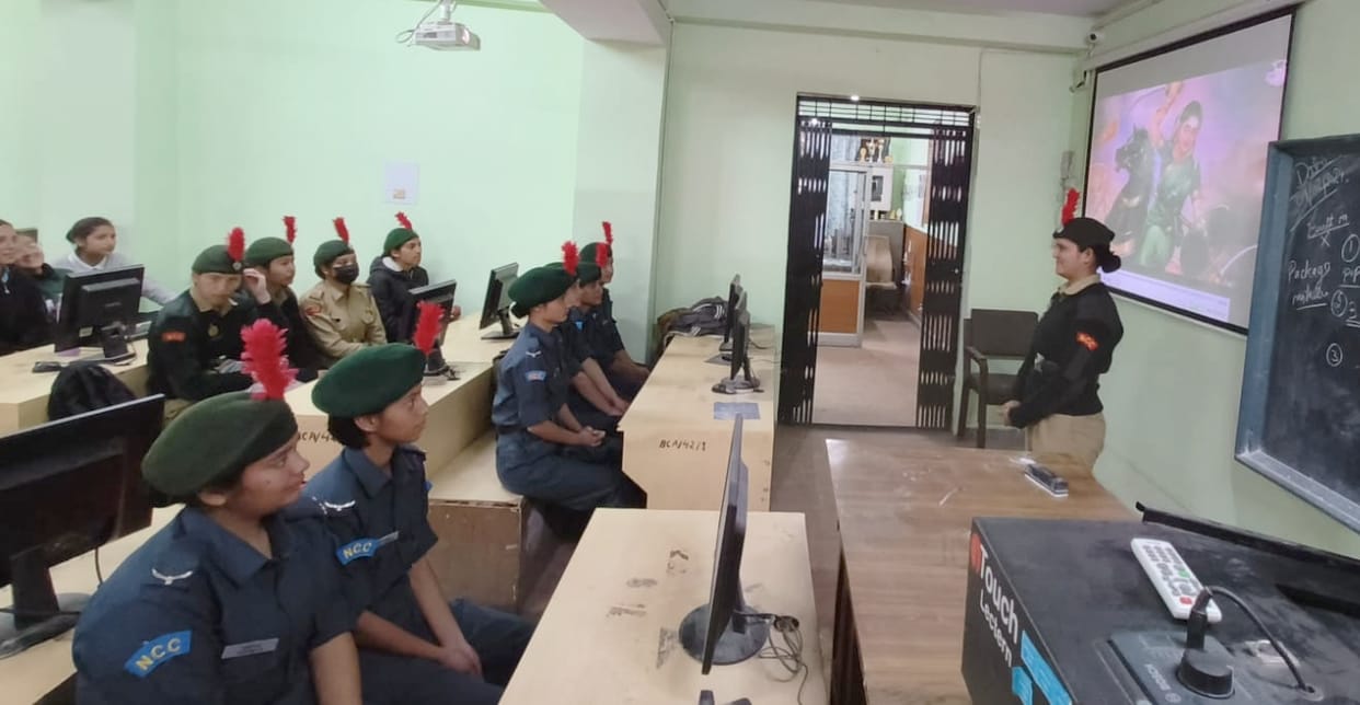 Queen Nike tells cadets about Ahilya's bravery