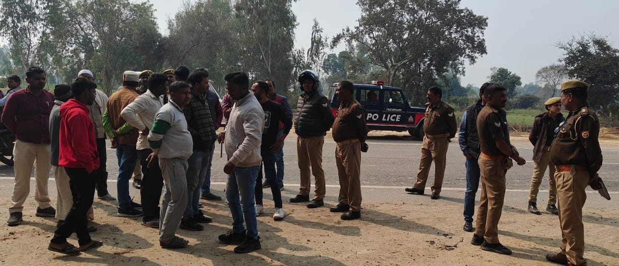Troubled by family feud, young man commits suicide by hanging himself