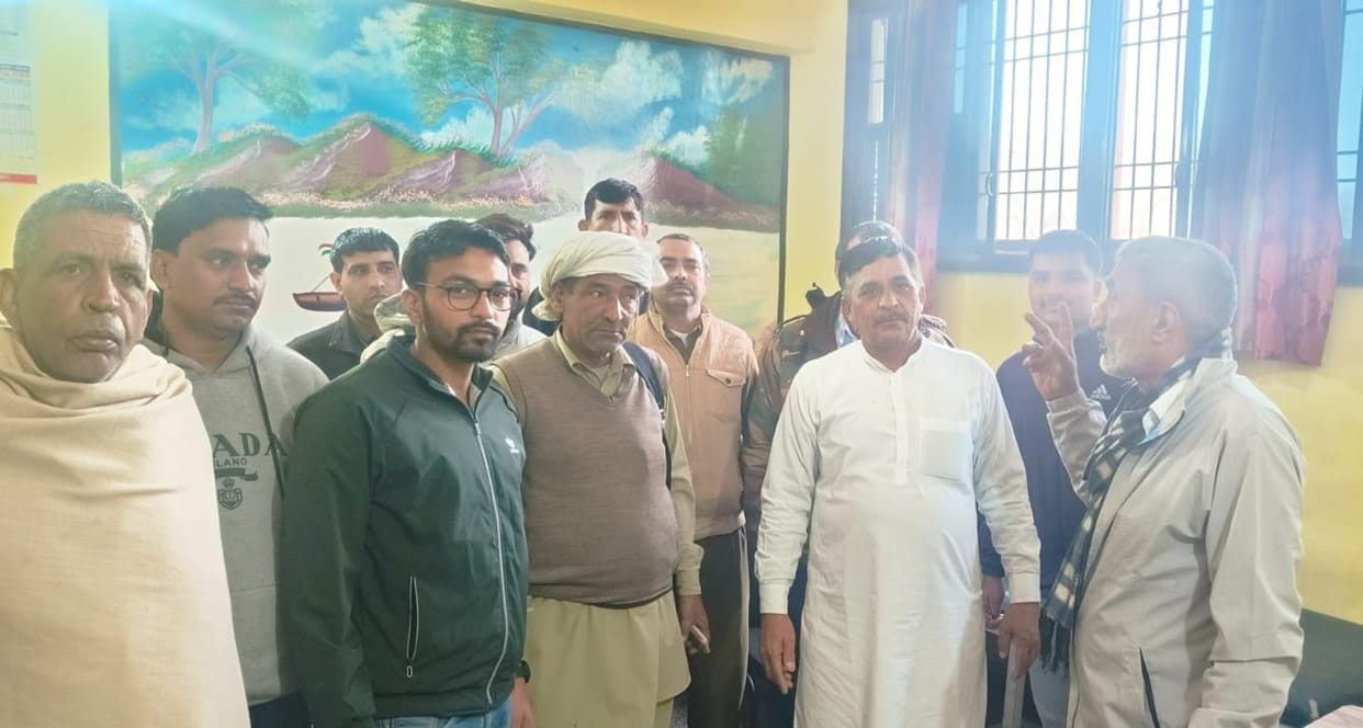 Roadways employees will block the road on 16th: Vijay Majra