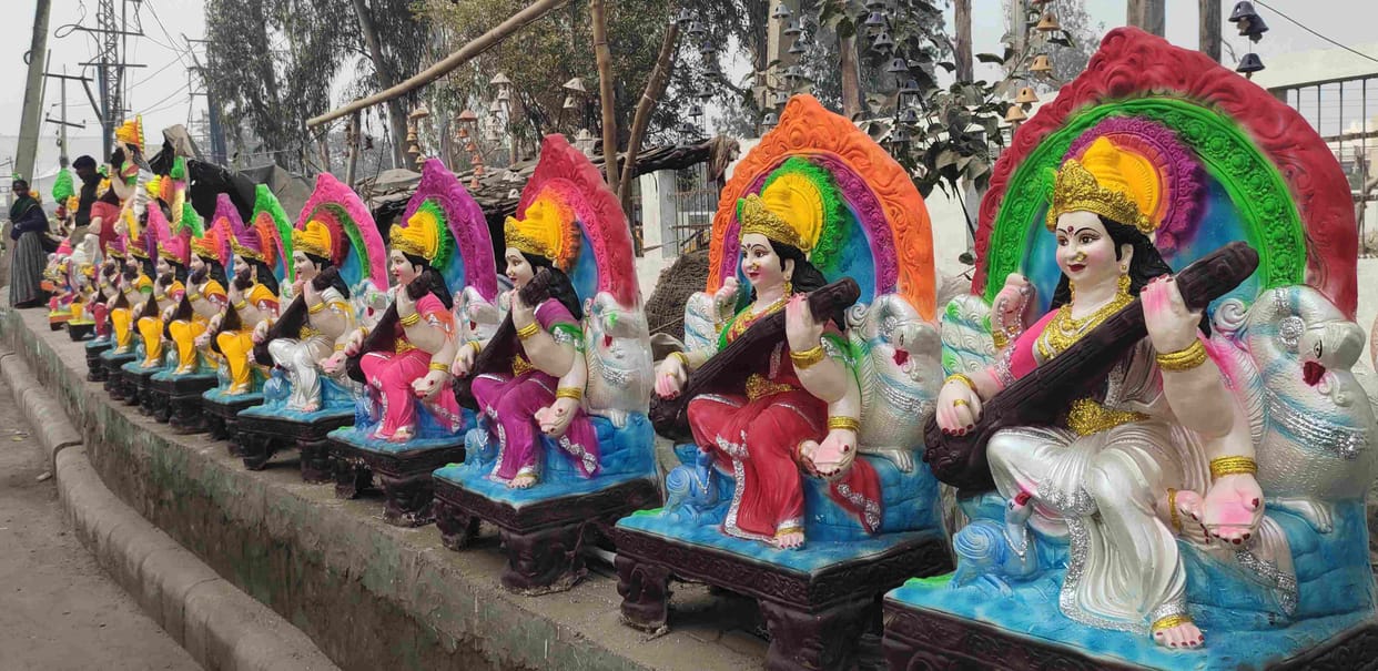 Vasant Panchami today, worship Goddess Saraswati wearing yellow clothes