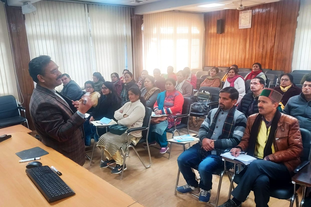 Keep an eye on children in schools, only then the drug addiction will stop: Dr. Ajay