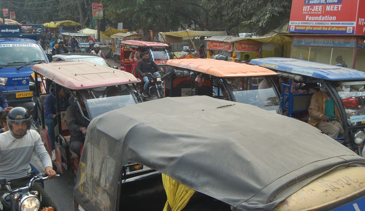 e rikshaw problem in city