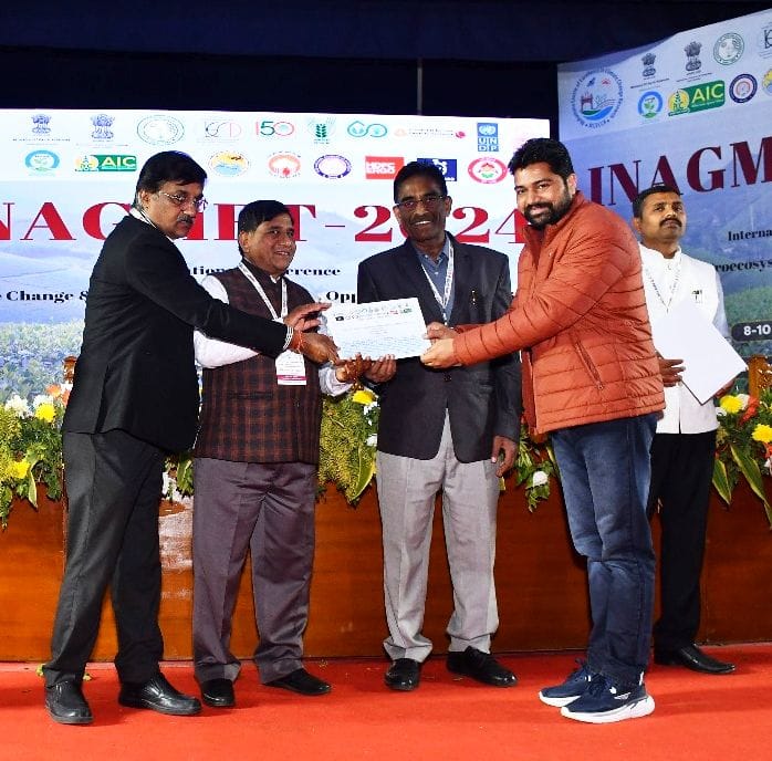 Scientists of Nauni University won the best poster presentation award