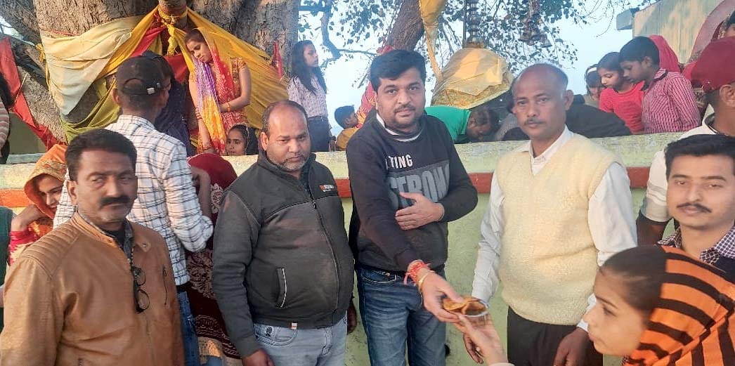 Devotees organized bhandara at Saimal Baba temple