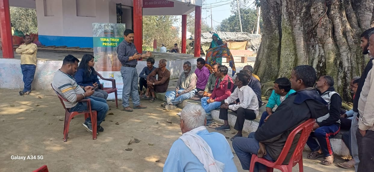 Tiger scare in Pandari village, team made aware