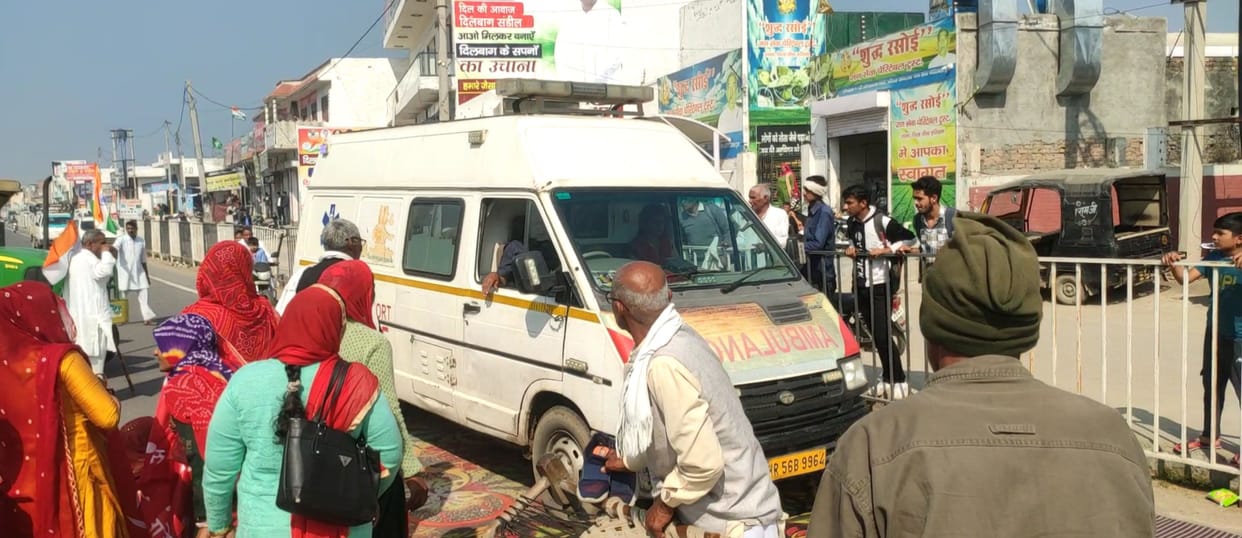Bharat Bandh ineffective in cities, roads closed in villages