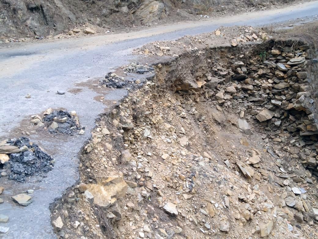 Kanalichhina-Dewalthal road not improved even after upgradation
