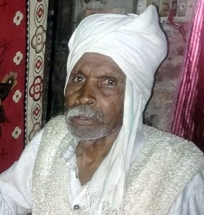 A bull trampled a farmer to death in Makhuwala village.