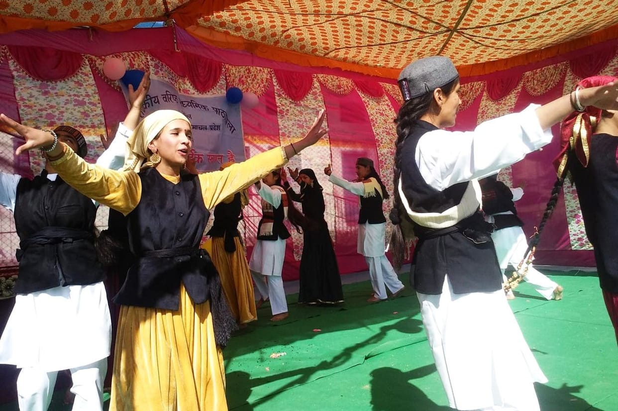 Meritorious students honored in Chail School, colorful programs held