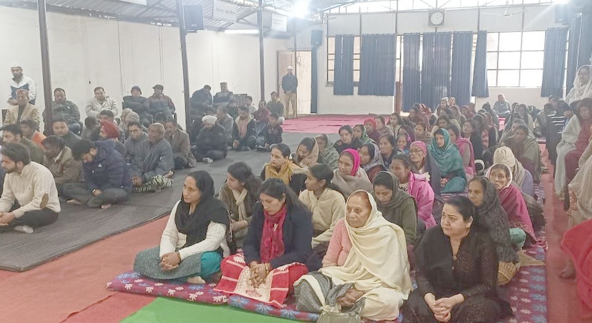 Stream of knowledge written in Nirankari Satsang Bhavan Mugla