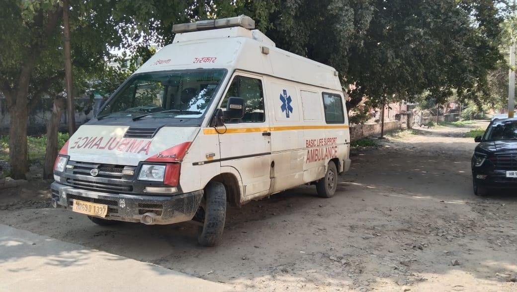 Ambulance is broken in civil hospital for three days, patients worried