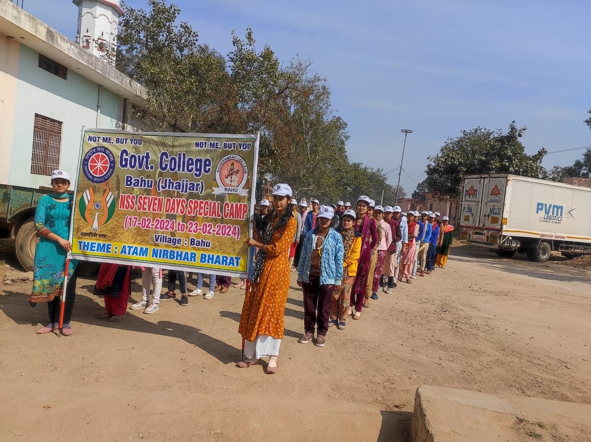 Girls took out water conservation rally