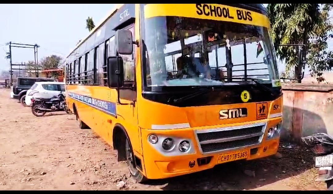 Eight buses running without permits seized