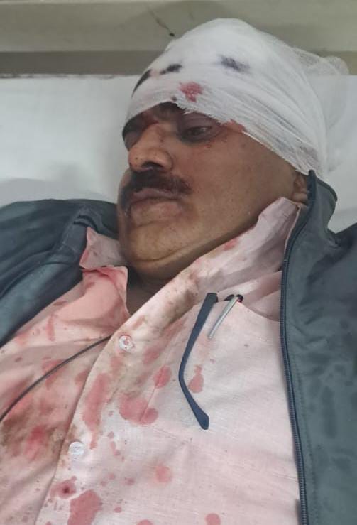 Fighting over possession of dairy, 10 injured