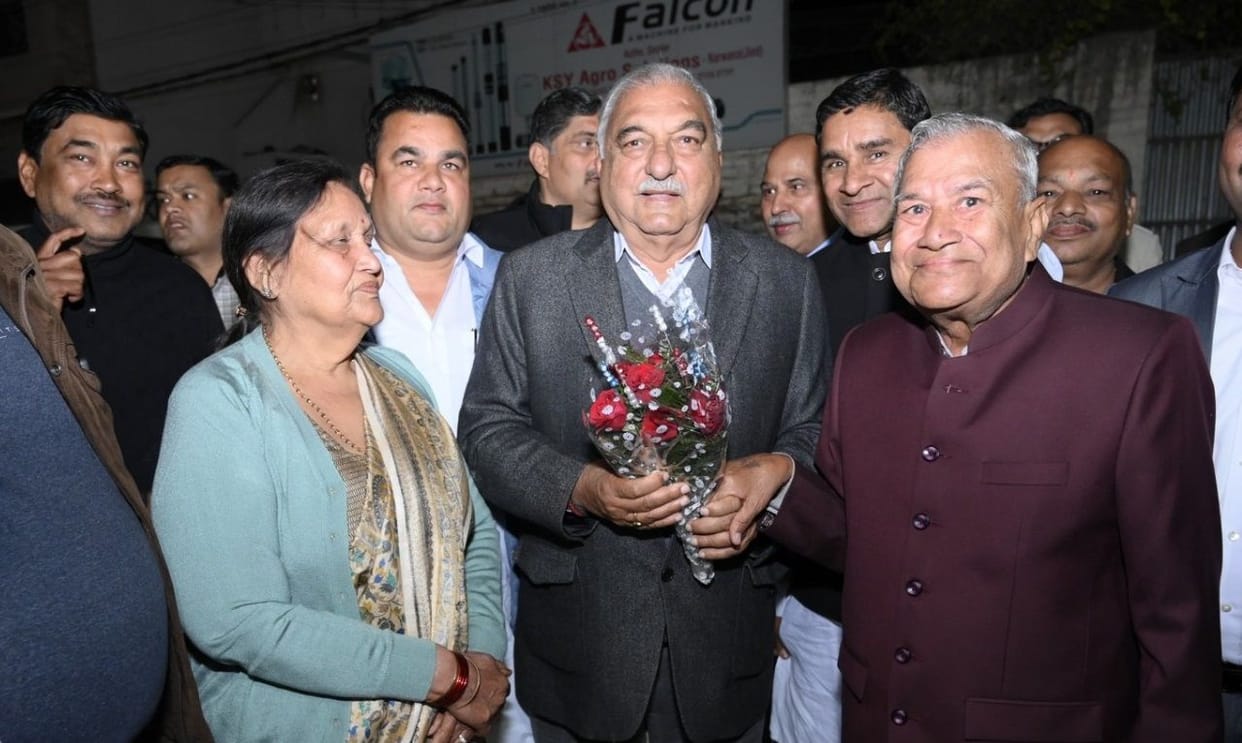 Former Chief Minister Bhupendra Hooda reached Dharma sister's house
