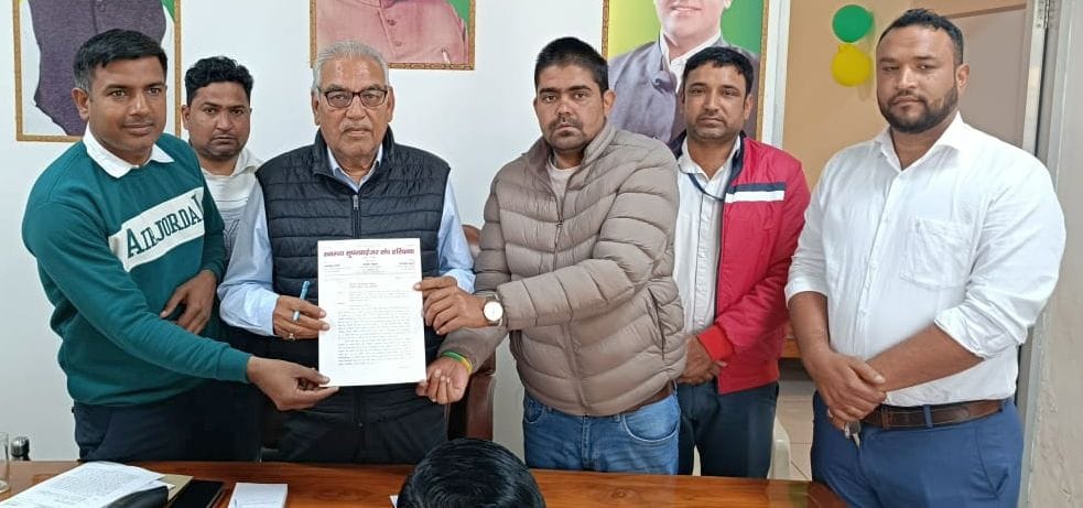 Will fast at CM residence to restore the abolished post