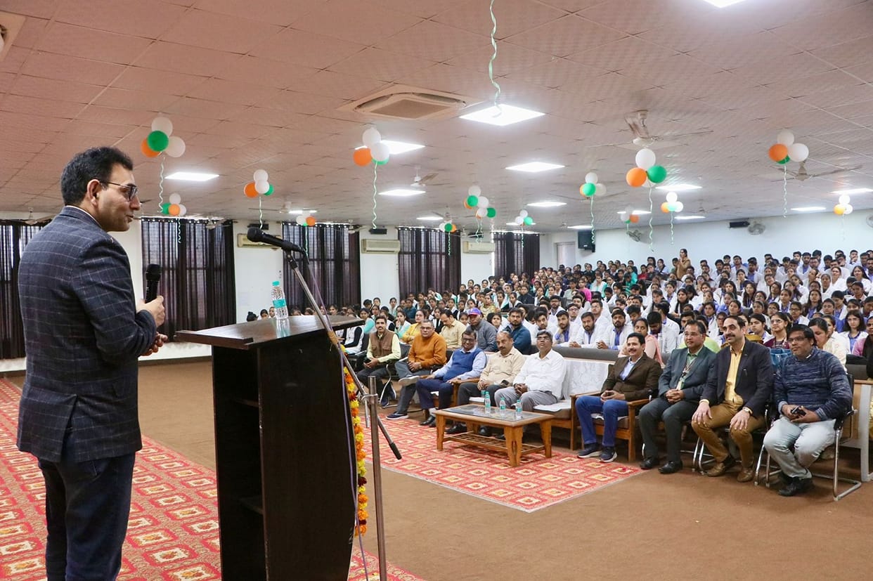 Information about cancer vaccination given to students