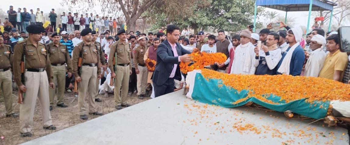 Border Security Force jawan dies of heart attack, cremated with state honors