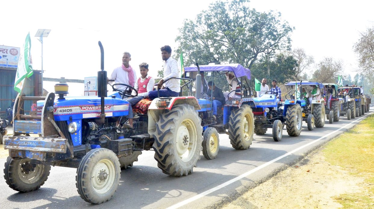 BKU took out tractor march, police stopped it before reaching collectorate