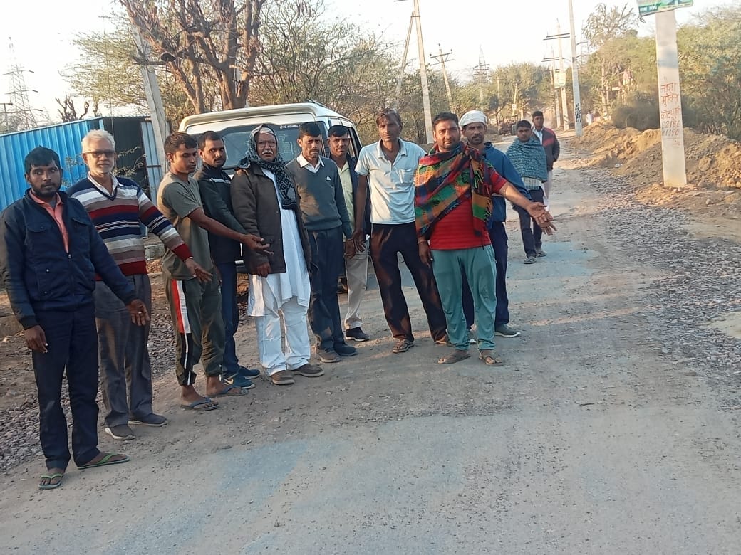 Construction work of the road leading to Jhadli Chithrauli peak stopped