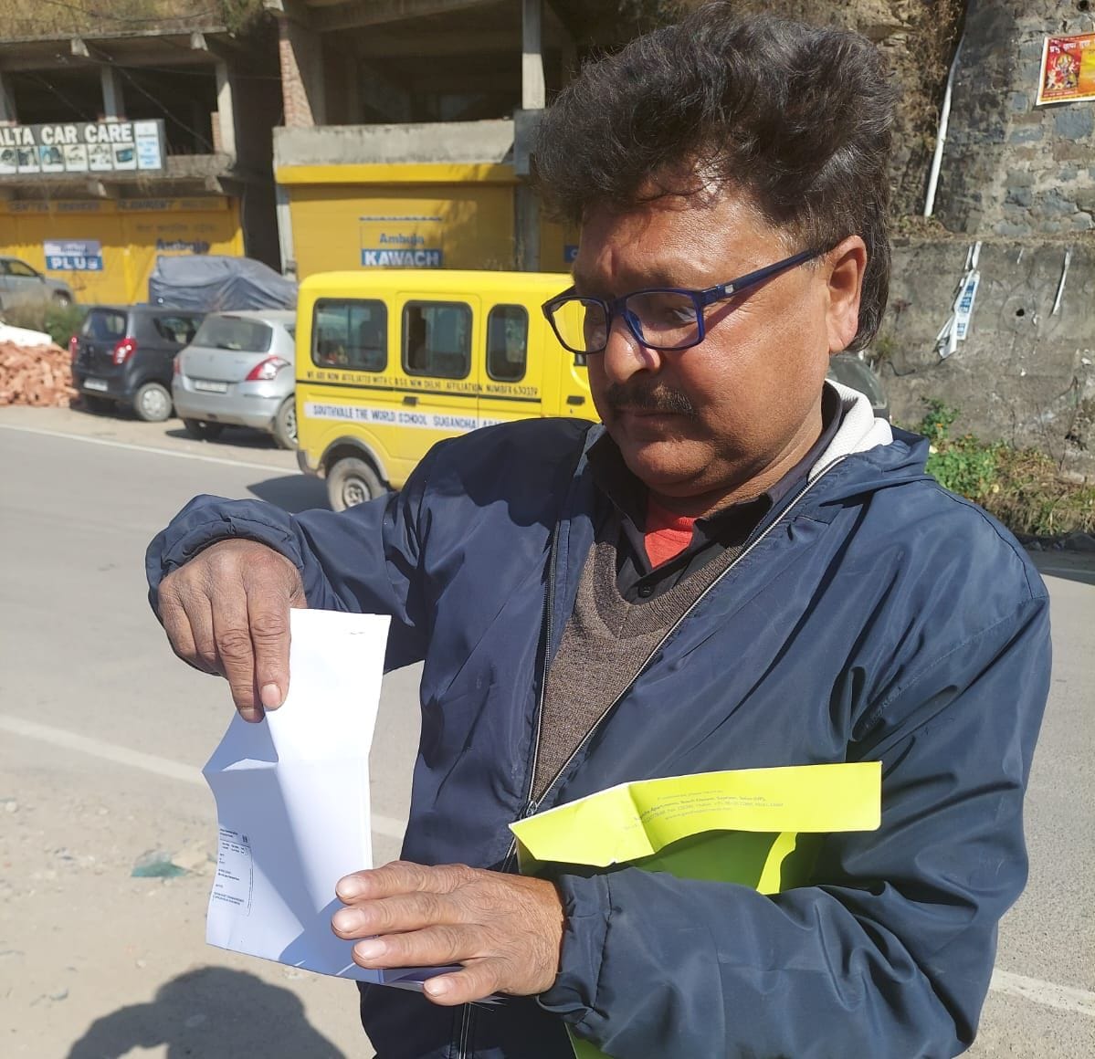Walking in the city without fitness, documents

Challans issued for seven school buses