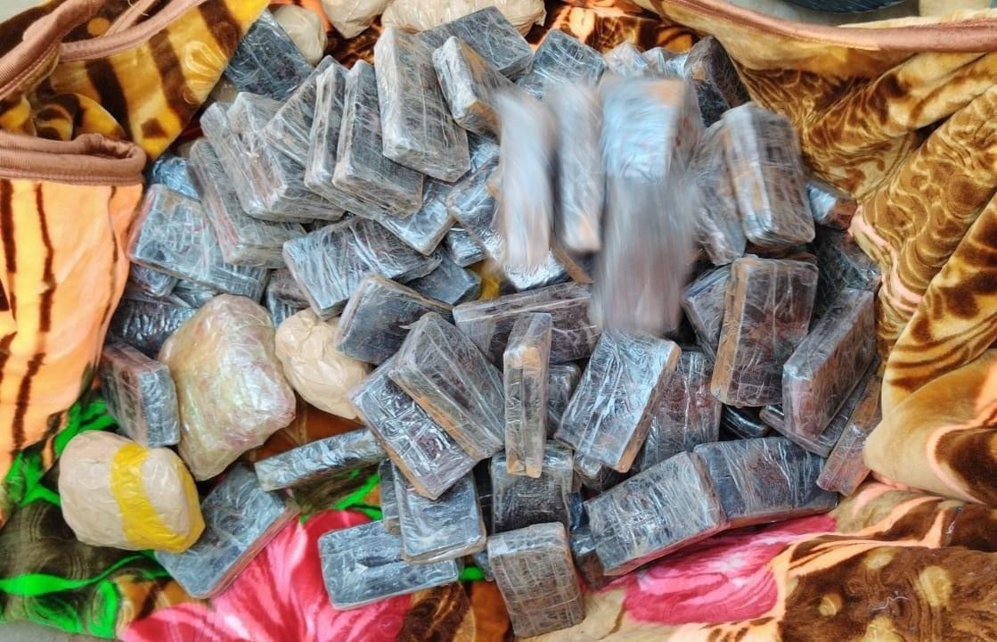 Eight arrested with 119 kg charas on Sonauli border