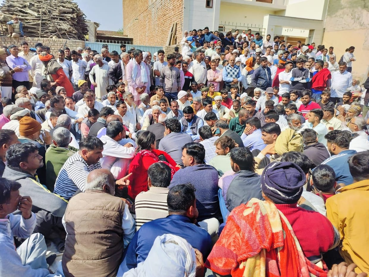 Villagers blocked five roads for seven hours