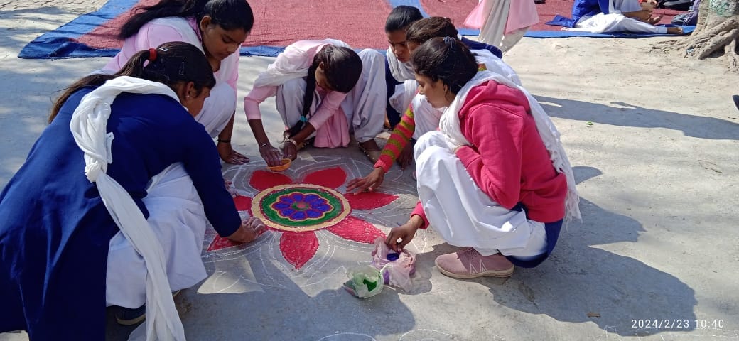 Camps provide opportunity to do creative work: Sushil