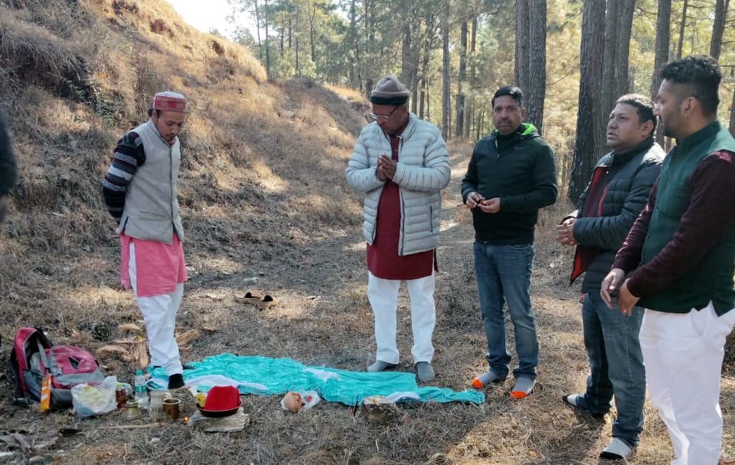 Bhoomi pujan of multi-storey parking lot in Bedinag