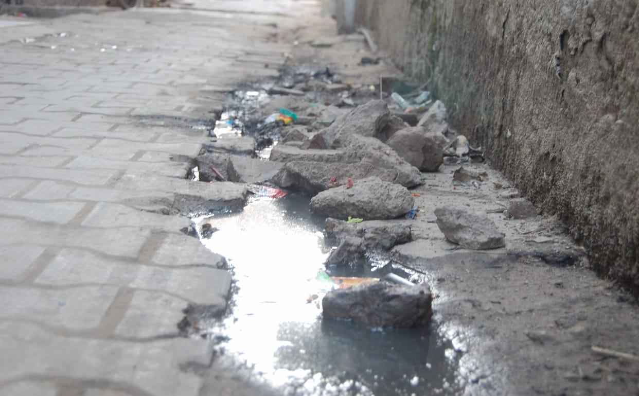 Ward residents upset due to closed street lights and dilapidated streets