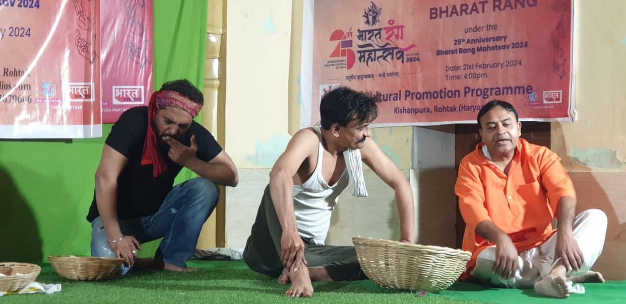 "Andher Nagri" tickled, also raised questions on the system
